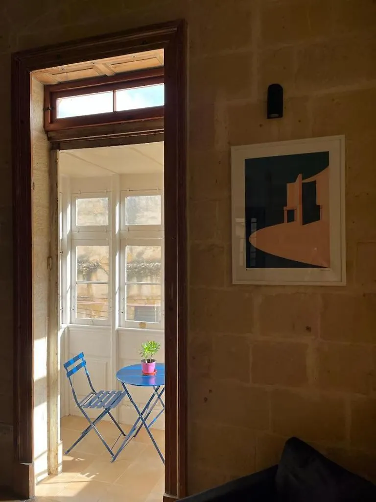 A Remarkable 500 Years Old House Of Character Senglea 0*,  Malta